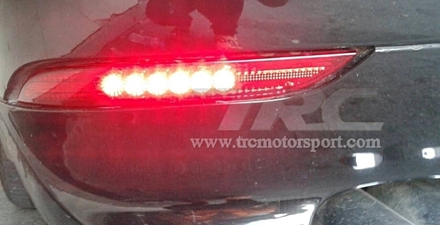 ไฟเบรคในกันชนหลัง BMW E60 LED สีแดง